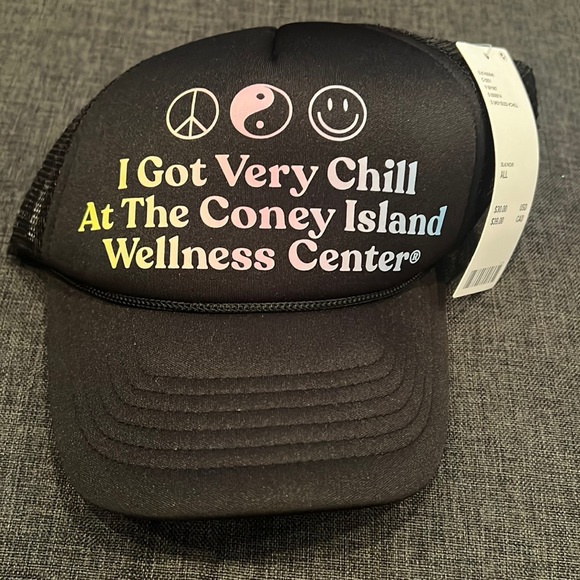 Urban outfitters hat - Picture 1 of 1